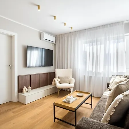 Elisabeth Apartment